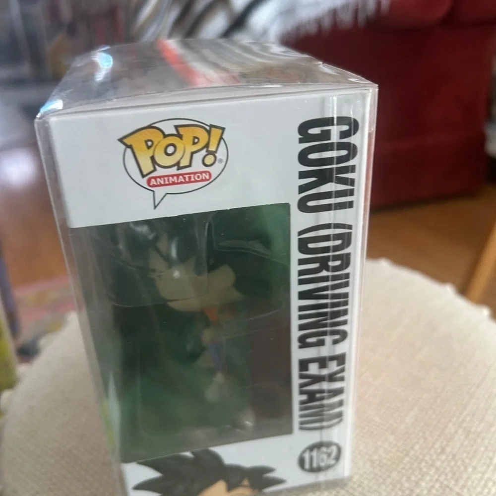 Funko Pop! Dragon Ball Z #1162 Goku Driving Exam 2022 Summer Convention - Picture 8 of 9